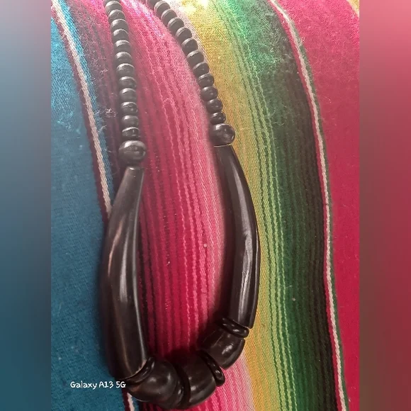 Selling a large bag of necklace.Lots of vintage to CHOOSESilver, turquoiseETC